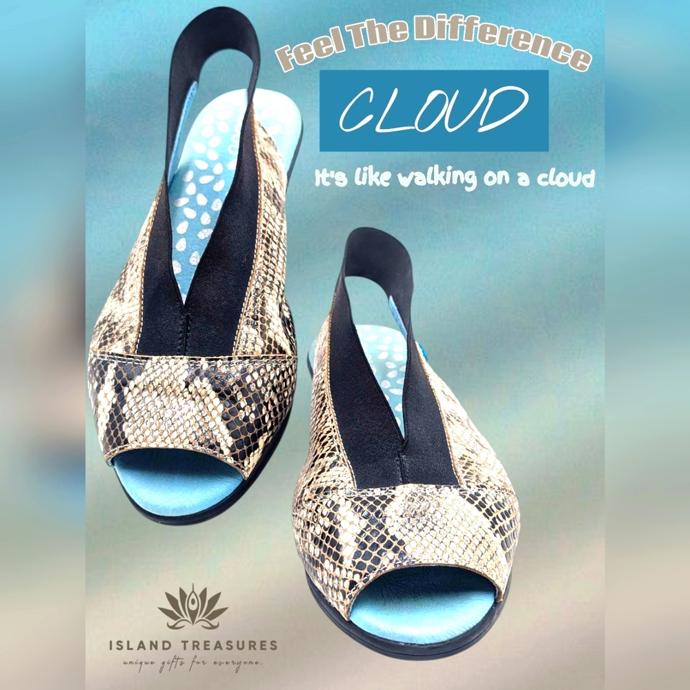 Cloud Ultimate Footwear Snakeskin Peep Toe Elastic Sandals Sz US 6 / EU 36 Women